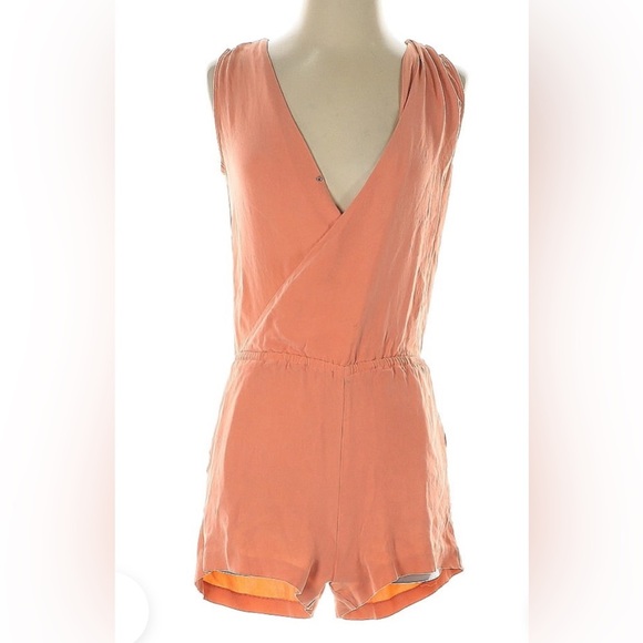 Rebecca Minkoff peach salmon silk shorts romper onepiece jumpsuit size 0 or xs - Picture 2 of 5